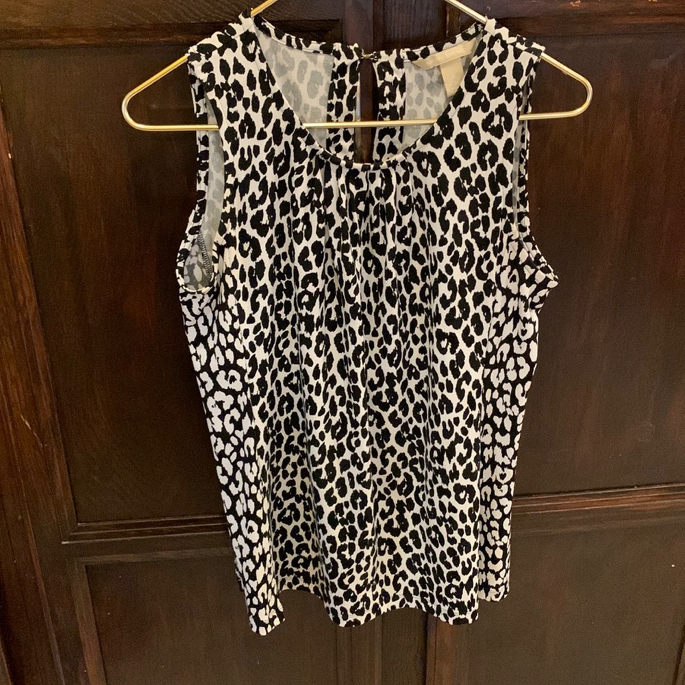 *4/$20* Banana Republic blouse - black and white leopard - small - EUC!